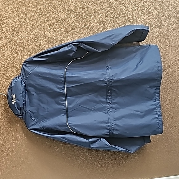 Jacket - Picture 2 of 8